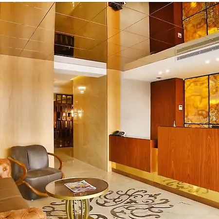Hotel Paleria 4*